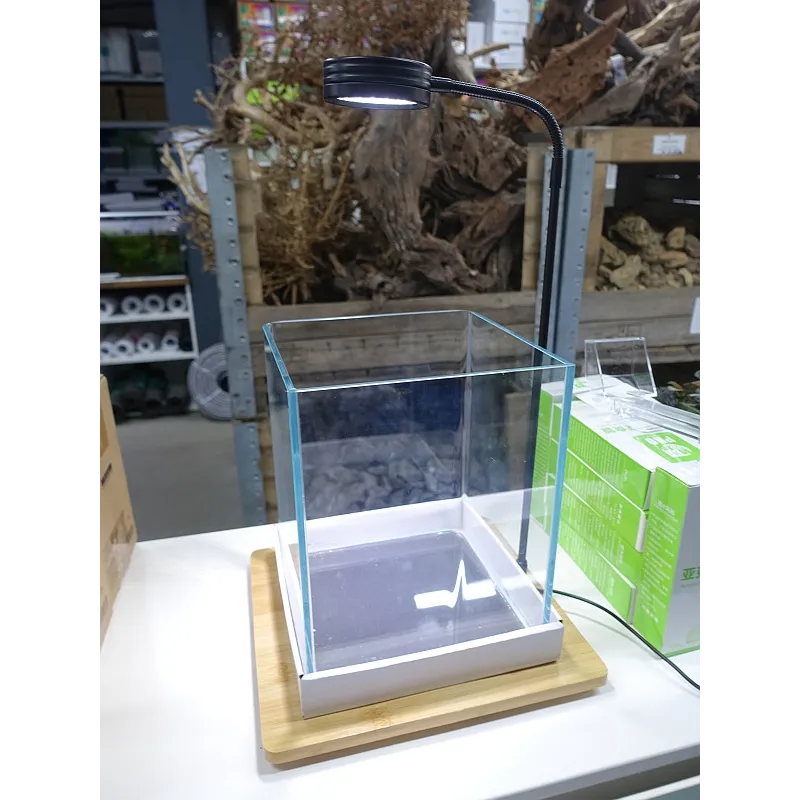 LED Full Spectrum 7w Aquascape Prestige avec Base en Bois