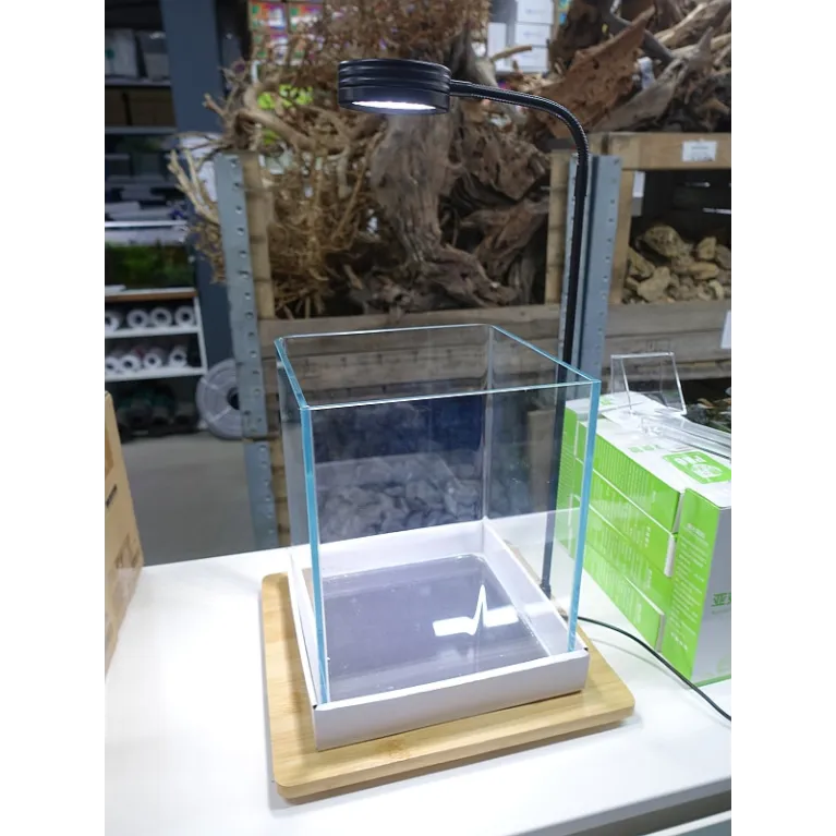 LED Full Spectrum 7w Aquascape Prestige avec Base en Bois