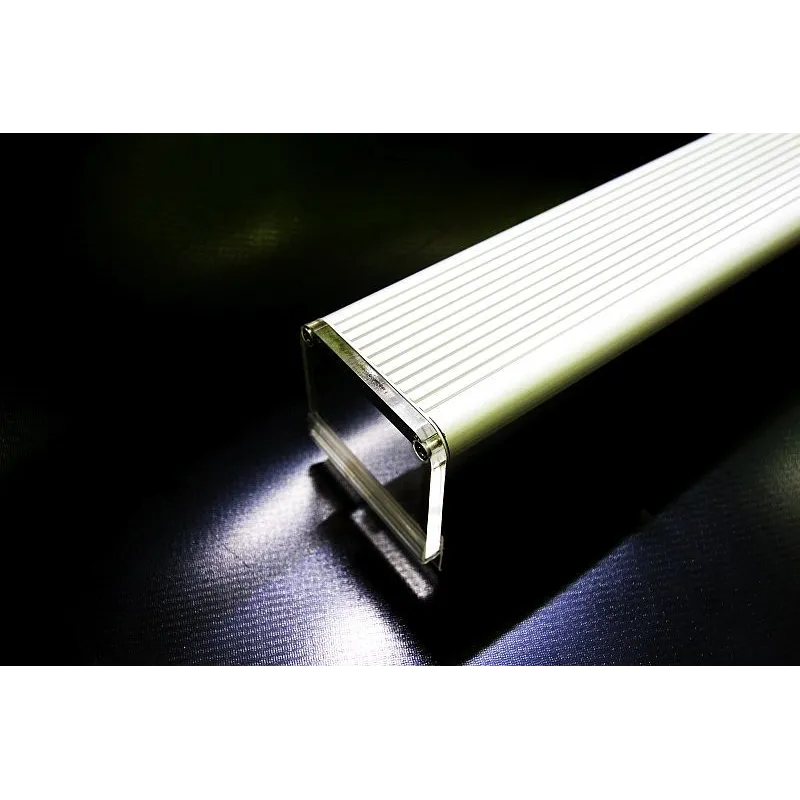 Rampe led Chihiros A201, 20cm : éclairage led aquarium design