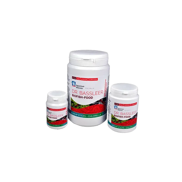 Les Shrimp Sticks Chlorella de la gamme Dr. Bassleer’s Biofish Food sont des bâtonnets alimentaires coulants spécialement formul
