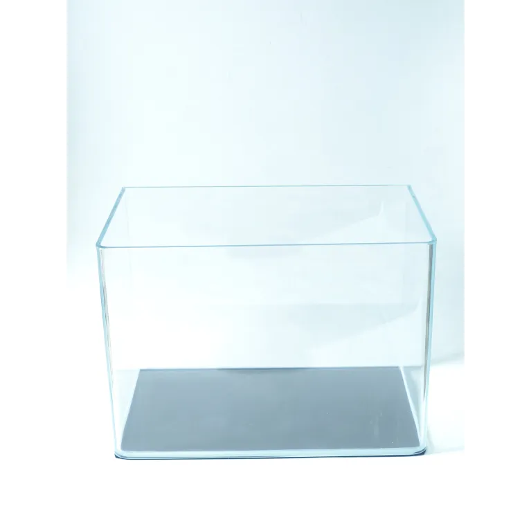 Optiwhite 25x25x30 bords arrondis  19L (cuve nue)