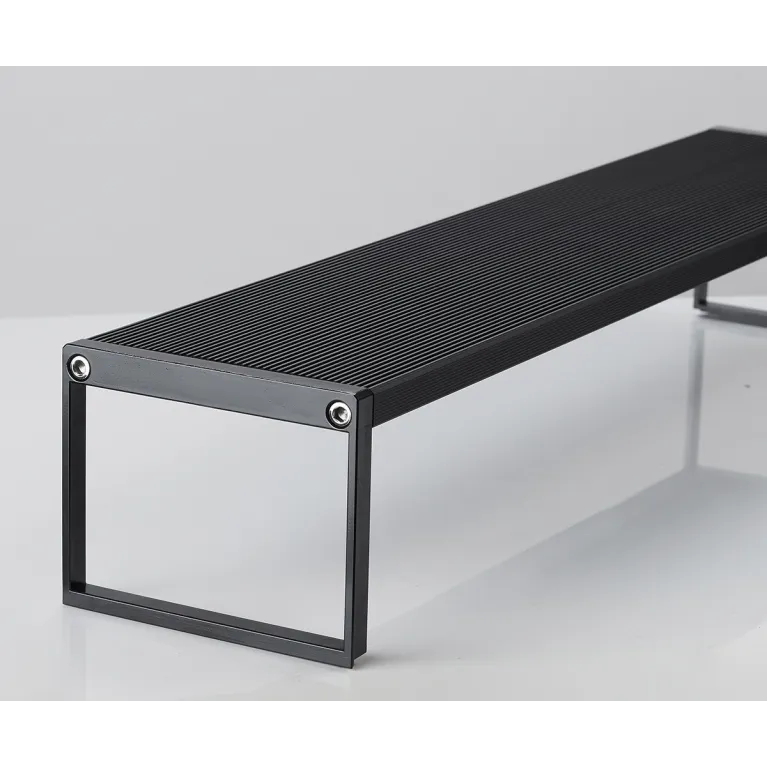 WRGB II Slim 30-45cm Chihiros Black